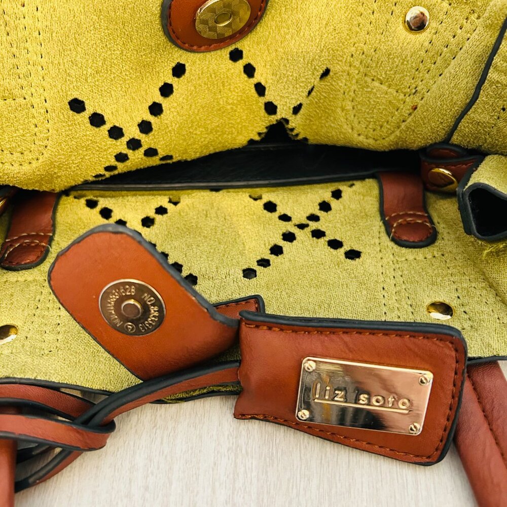 Liz Soto Black Tote Bag - Picture 7 of 7